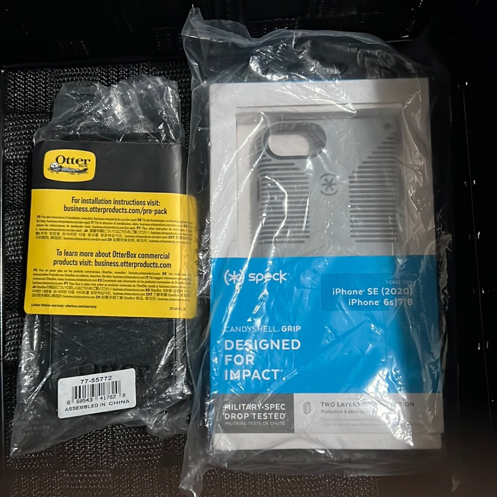 Brand new iPhone 8,7, and SE cases